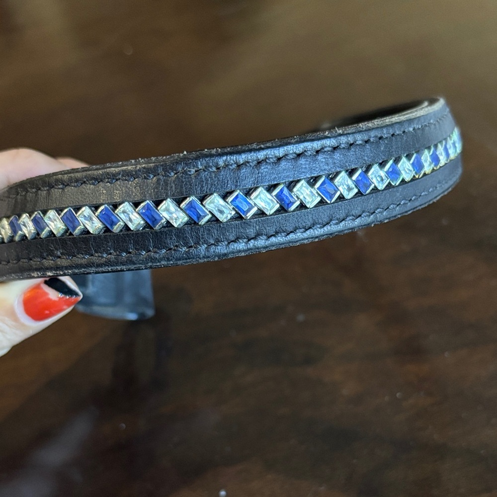 Beautiful brownband blue and clear crystals
